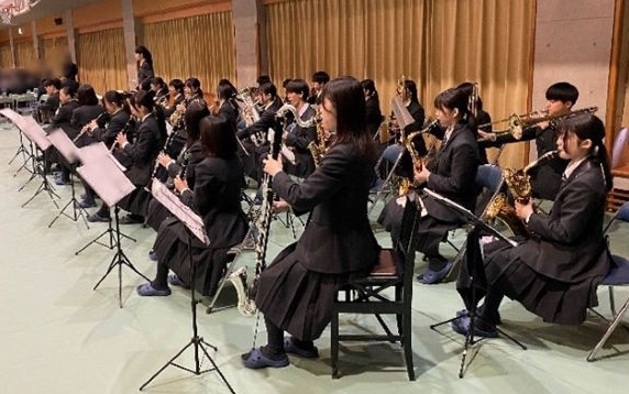 【卒業証書授与式】 【卒業証書授与式】
