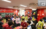 クラスの発表ブース